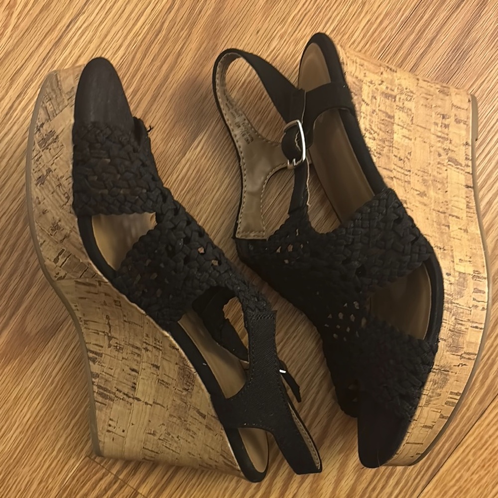 SO Black Peep-Toe Slingback Wedges